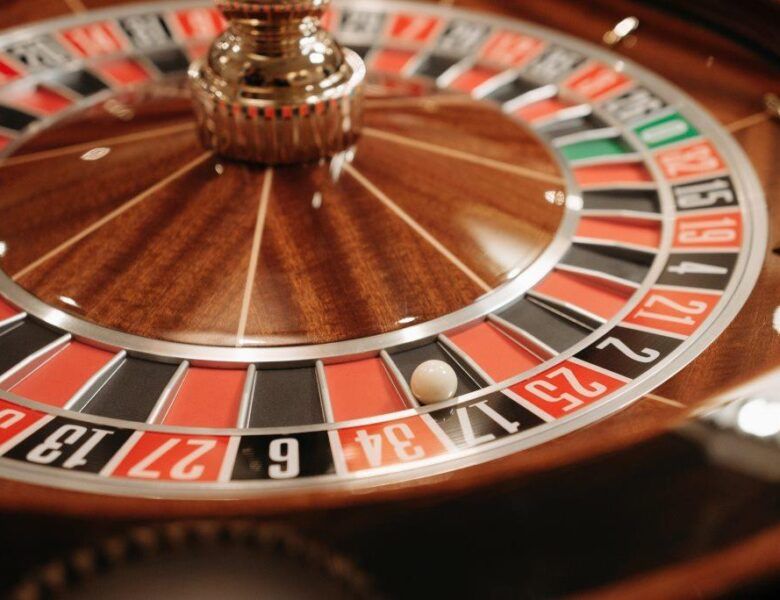  How Do Online Casinos End Up Making Money?