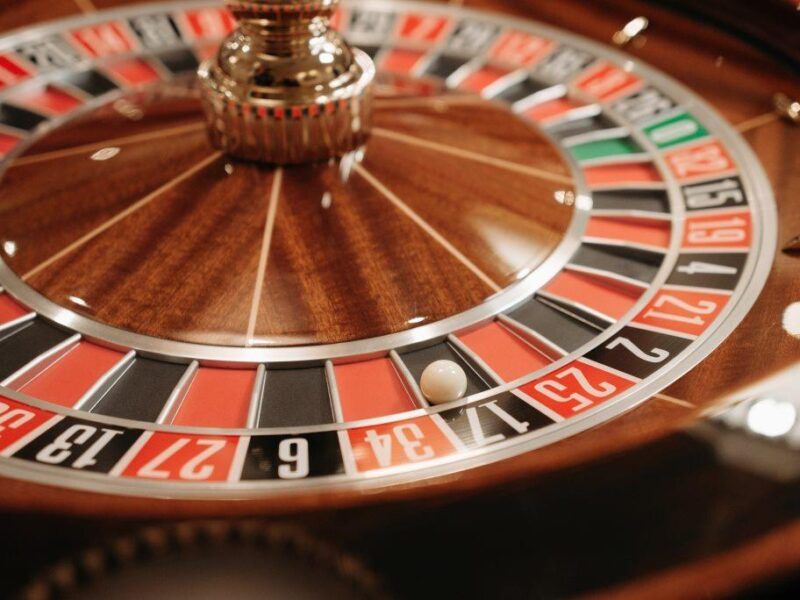  How Do Online Casinos End Up Making Money?